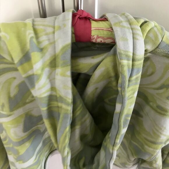 Wild Fable Womens Pullover Long Sleeve Cropped Hoodie Raw Hem Medium Green - Picture 4 of 7